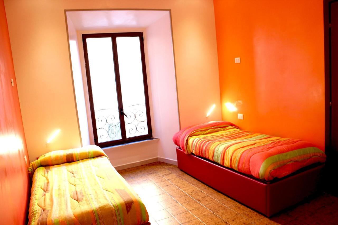 Auberge de jeunesse Legend R.g.