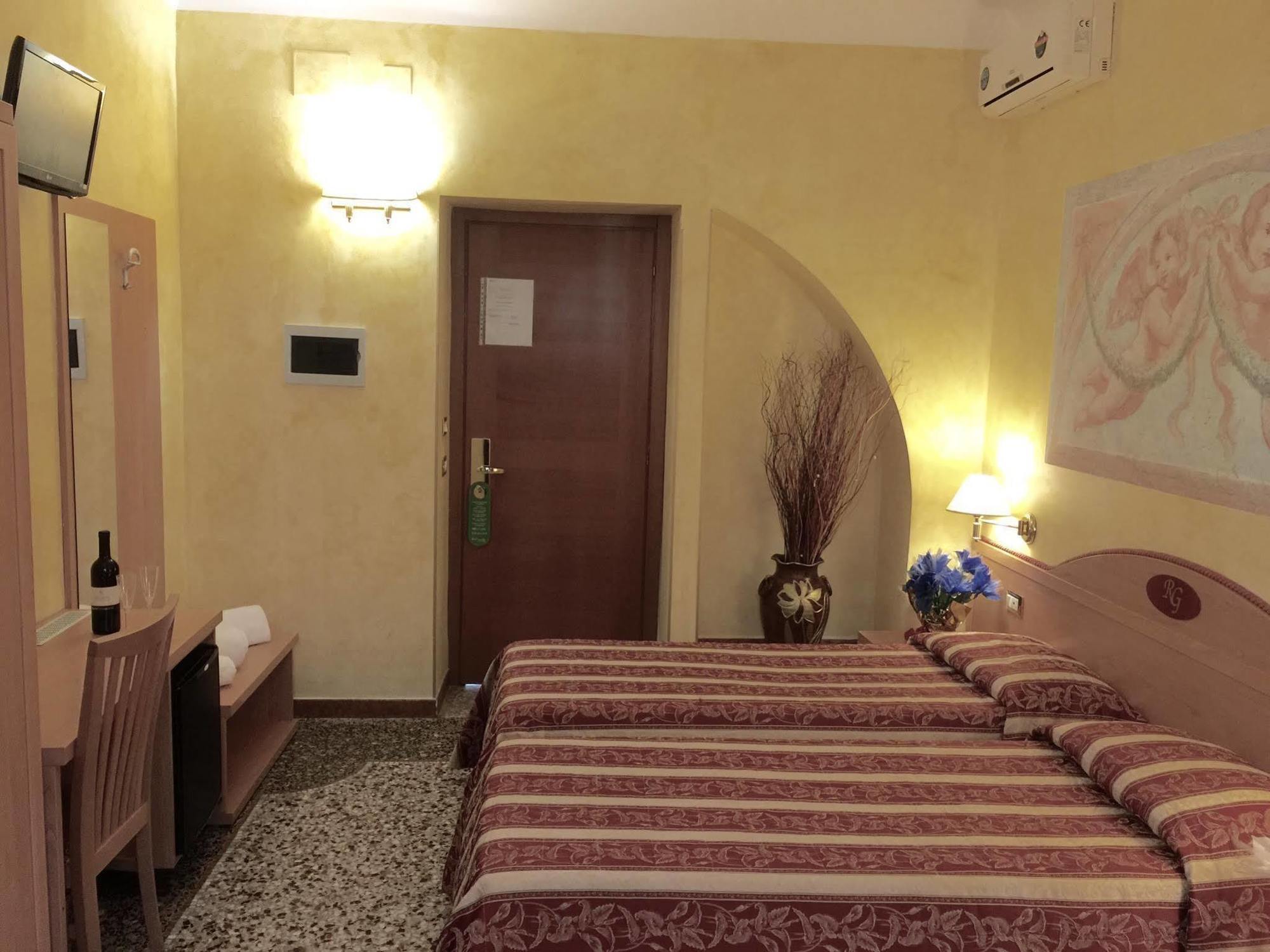 Auberge de jeunesse Legend R.g.